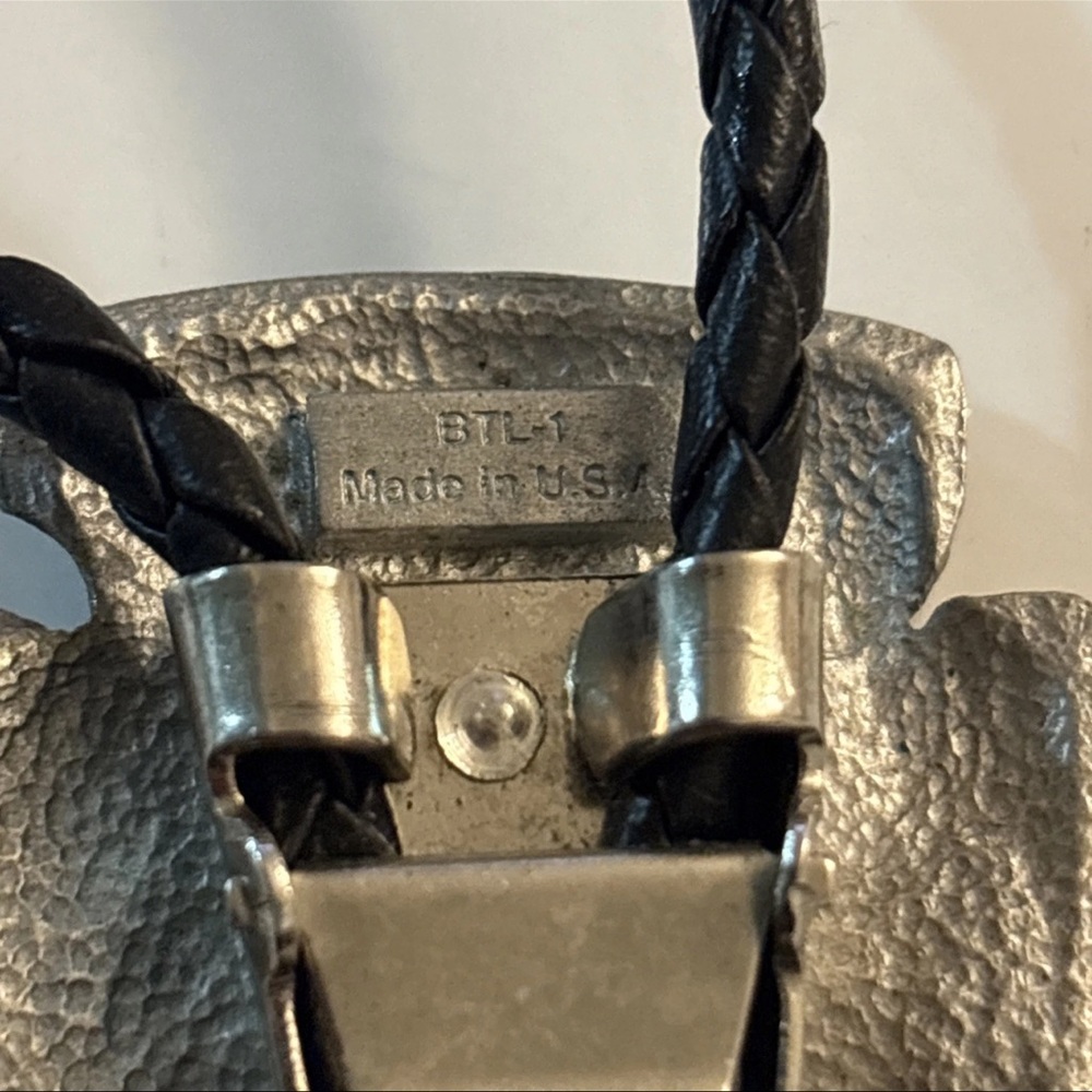 End of Trail Horse Bolo Tie Adjustable 36 inch Cord Antique Silver Made in USA - Picture 11 of 12
